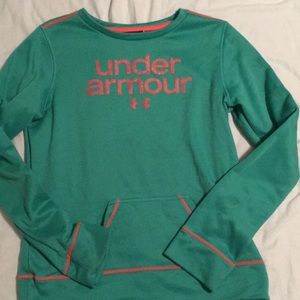 YXL UA sweatshirt with pocket